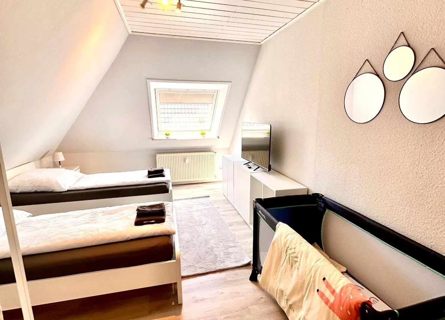 Landloft Weyhe - Self Check-In, Smart Tvs, Wlan, Kostenloser Parkplatz